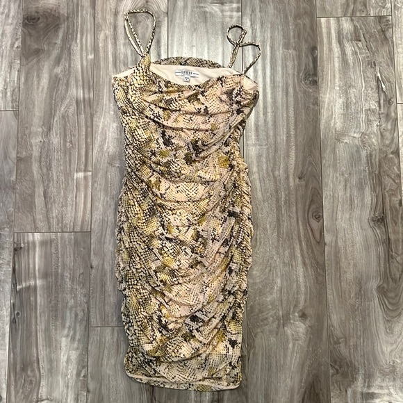 Guess Snake print mini dress M - Picture 1 of 4